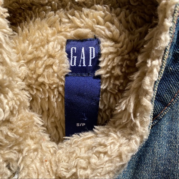 Gap Sherpa Lined Denim Trucker Jacket Small - Picture 4 of 6